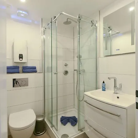 Haus Strandblick - 14 Apartment *